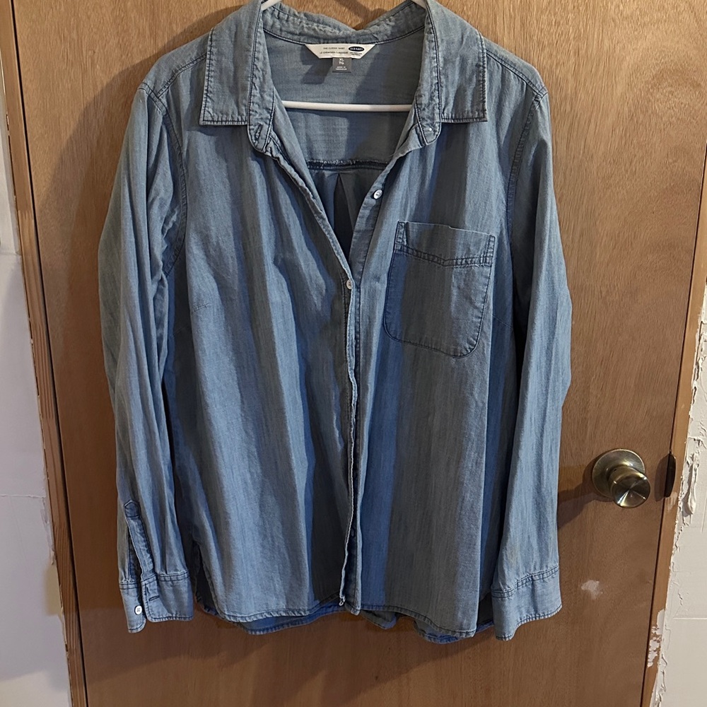 Old Navy Light Blue Classic Shirt
